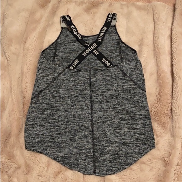 Nike dri-fit workout tank - Picture 2 of 2